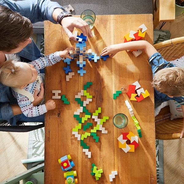 Juegos de composición en madera | Juguetes Montessori | Haba