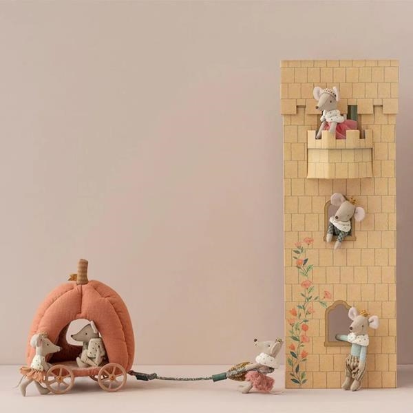 Pumpkin Carriage | Maileg | Kamchatka Magic Toys